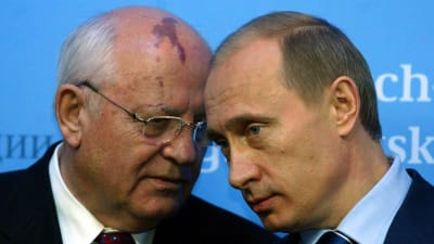Michail Gorbatjov och Vladimir Putin