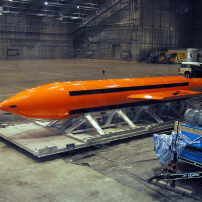 "Alla bombers moder" kallar amerikanerna bomben de släppte över Afghanistan.