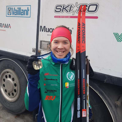 Linnea Henriksson vann FM-brons i Haapajärvi i klassen D23.