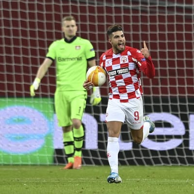 Itamar Shviro gjorde mål på Lukas Hradecky.