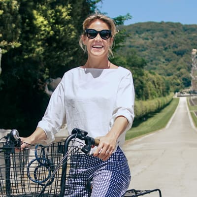 Ella Kanninen pyöräilee Italiassa