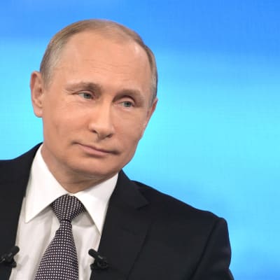 Vladimir Putin besvarade ryssarnas frågor i den årliga direktsända tv-showen den 16 april 2015.