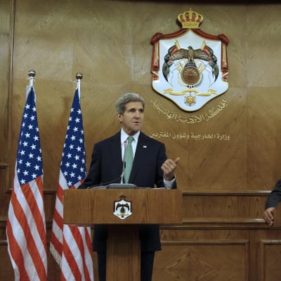 Kerry i Amman 7.11.2013