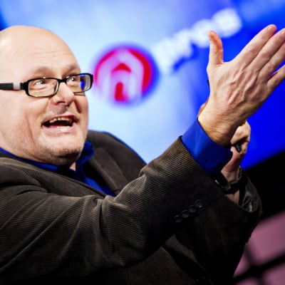 Toimittaja Ruben Stiller juonsi perjantaina 26.5. viimeisen Pressiklubi-lähetyksensä.