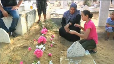 Sörjande palestinier i Gaza