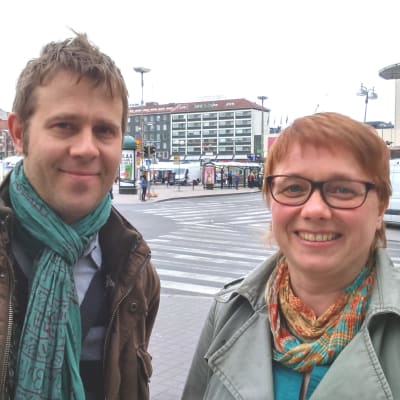 Johanna Wassholm och Fredrik Petersson intresserar sig för historia används politiskt.