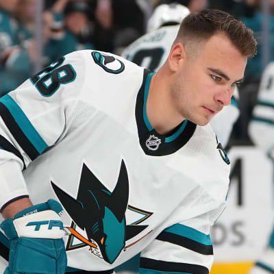 Timo Meier i San Joses tröja.