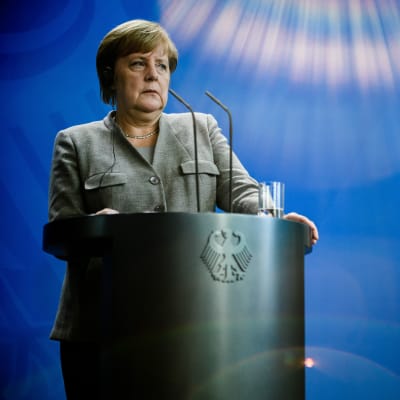Liittokansleri Angela Merkel tiedotustilaisuudessa Berliinissä 12. lokakuuta.
