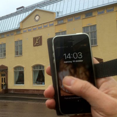 Mobiltelefon i närbild.