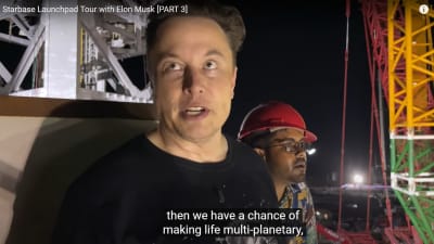 Elon Musk på SpaceX Starbase i Texas.