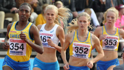 Abeba Aregawi, Karin Storbacka, Charlotte Schönbeck och Anna Silvander, Sverigekampen 2015.