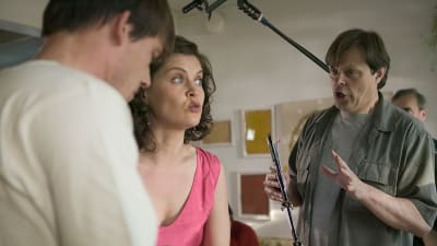 Claes Olsson regisserar Nicke Lignell och Tiina Lymi