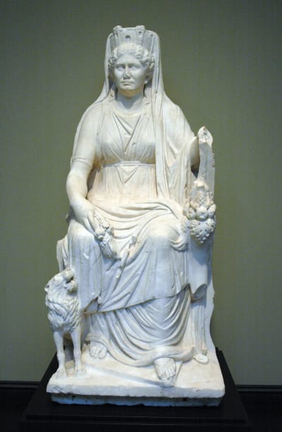 Staty på modersgudinnan Kybele