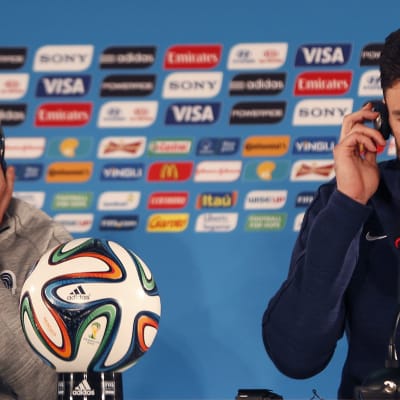 Dider Deschamps och Hugo Lloris, presskonferens i Brasilien under VM 2014.