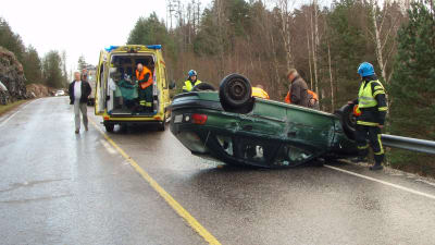 Trafikolycka på söda Salovägen.