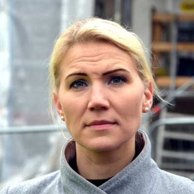 Porträtt av Marina Kinnunen, direktör för Vasa sjukvårdsdistrikt.