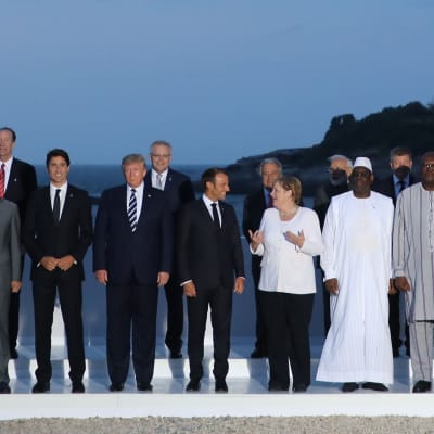 Gruppbild på G7 mötet