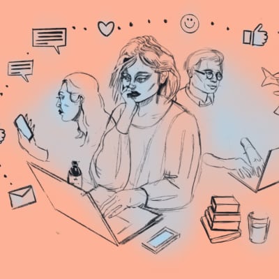 En skissartad illustration med tre personer som kommunicerar via datorer och telefoner. Runt dem flyger symboler för sms, mail och sociala medier.