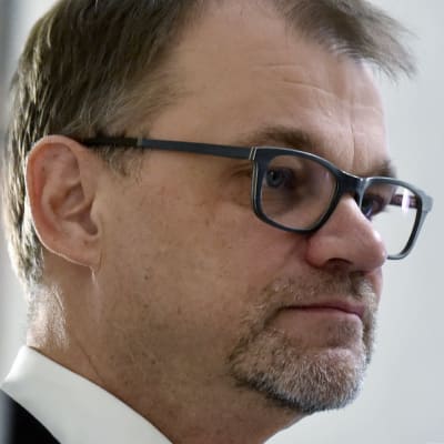 Juha Sipilä i närbild.