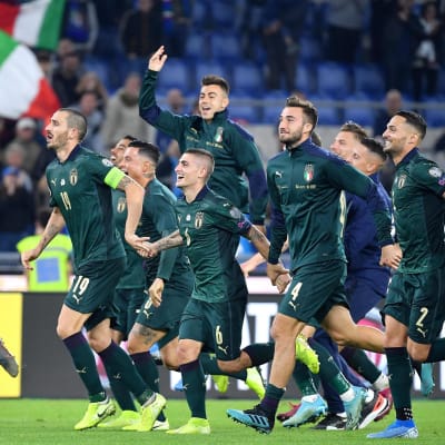 Italienska spelare jublar