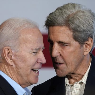 USA:s blivande president Joe Biden och hans kommande klimatsändebud John Kerry 