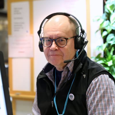 Wikimedia Suomen puheenjohtaja Heikki Kastemaa.