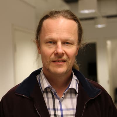 Kansanedustaja Juho Eerola on ehdolla kuntavaaleissa 2017.