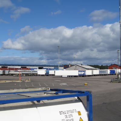 Nya svaveldirektiv betyder sannolikt emra trafik över hamnen i Hangö.