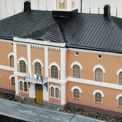 Miniatyr av Lovisa rådhus