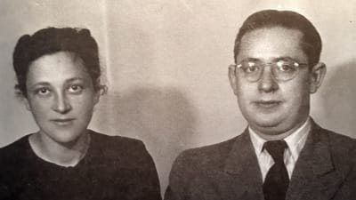 Den belgiska läkaren Walter Cohen med sin fru Rosi Cohen, två av dem som nästan blev utvisade den 6 november 1942. Här 1941.