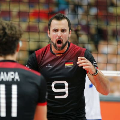 György Grozer.