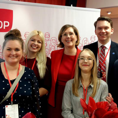 Bild på deltagare vid socialdemokraternas kongress