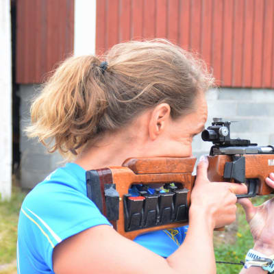 Kvinnlig skytt
