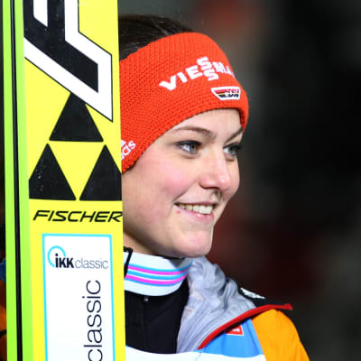 Tyskan Carina Vogt vann i Hinzenbach.