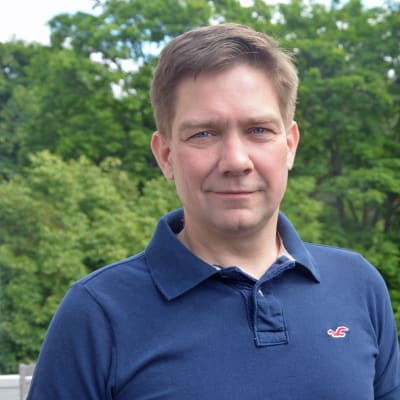 Thomas Blomqvist hemma i Raseborg.
