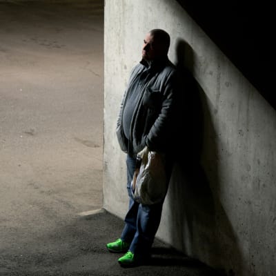 Bosnian sodan julmuuksiin syyllistynyt Esad kärsi sotarikostuomionsa Suomessa. Hän etsii anteeksiantoa.