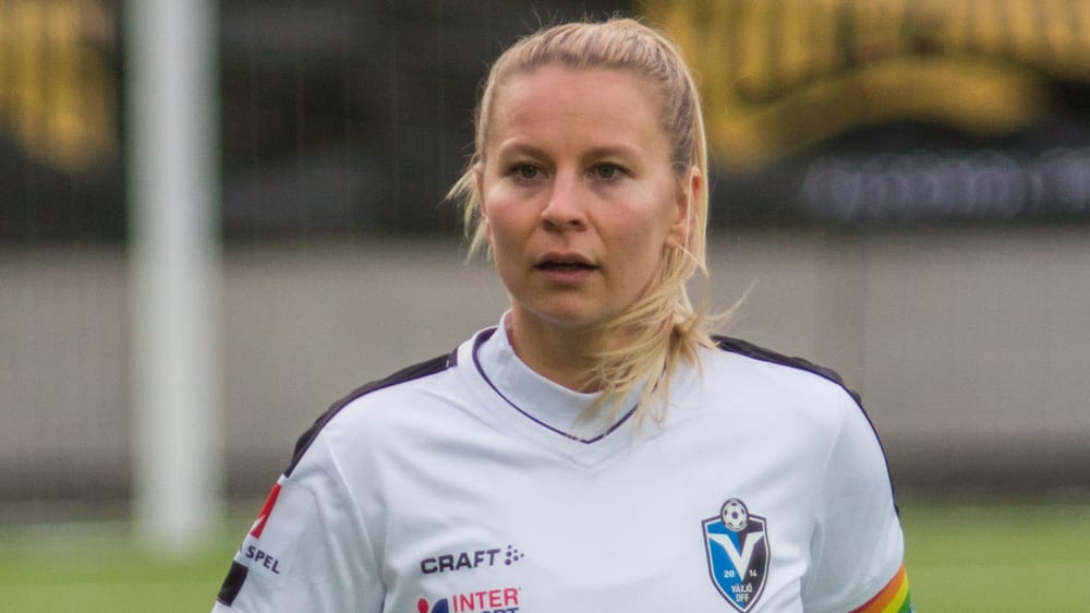 Emmi Alanens Adelina Engmans och Juliette Kemppis Växjö DFF  