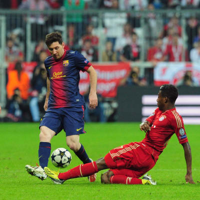 Barcelona mot Bayern i semifinal - bilden från motsvarande möte i april 2013.