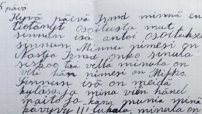 Aunuksenkarjalaisen tytön kirje suomalaistytölle (1942).