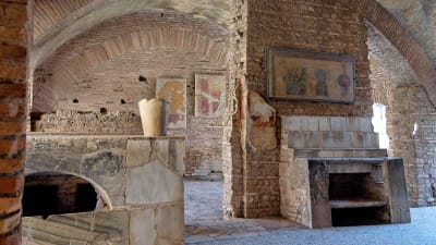 Matservering i antikens Ostia Antica.