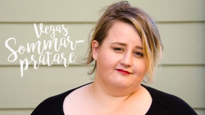 Porträtt av Ellen Strömberg, bloggare och en av Vegas sommarpratare 2017.