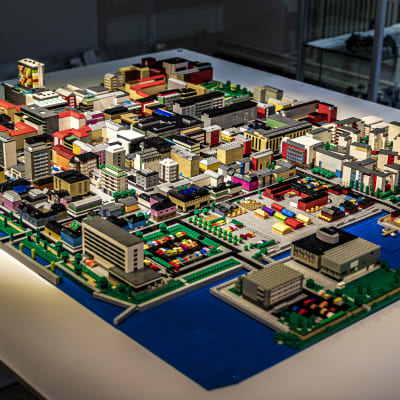 Oulun keskusta rakennettu Lego-palikoilla
