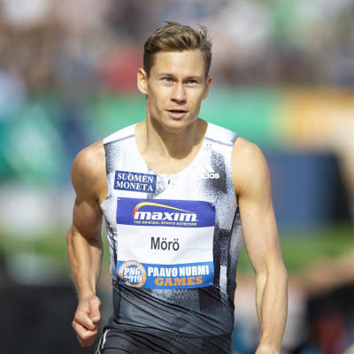 Oskari Mörö.