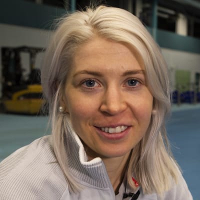Sara Kuivisto på träningsbanan.