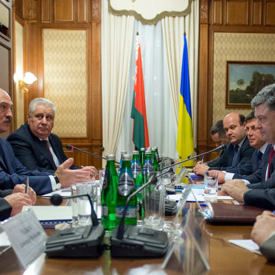 Vitrysslands Aleksandr Lukasjenko mötte Ukrainas Petro Porosjenko i Kiev några dagar innan förhandlingarna i Minsk började.