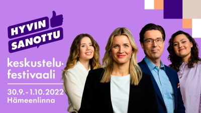 Hyvin sanottu -fetivaalin juontajat Marleena Lammikko, Milla Madetoja, Jussi-Pekka Rantala ja Aliisa Ristmeri.