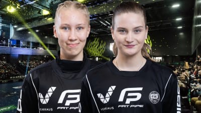 TPS målvakter Wilma Holm och Lisette Blomqvist.