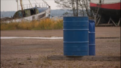 Tynnyriliiga toi Suomeen 800 kiloa hasista. MOT selvittää, miten juttu liittyy Jari Aarnion tutkintaan.