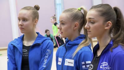 Riikka Kangas, Jouki Tikkanen och Ekaterina Volkova inför världscupen i Esbo, februari 2016