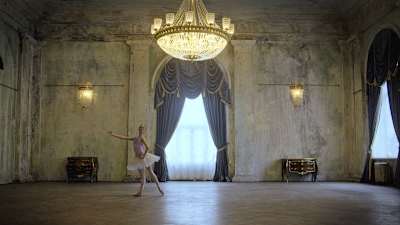 Balettitanssija Maria Khoreva. Kuva sarjasta Sami Yaffa - Sound Tracker